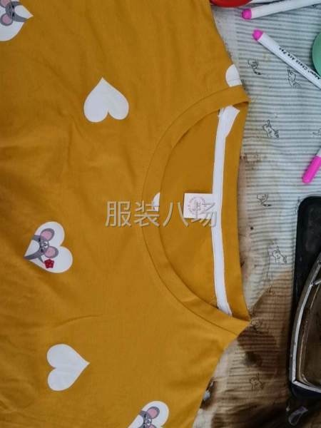 3000件女装外发-第1张图片