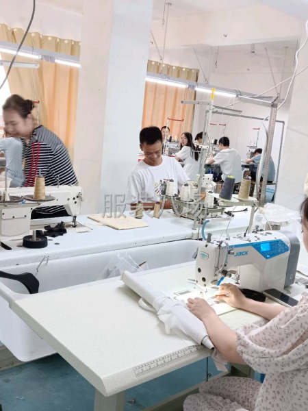 專業服裝加工廠-第4張圖片