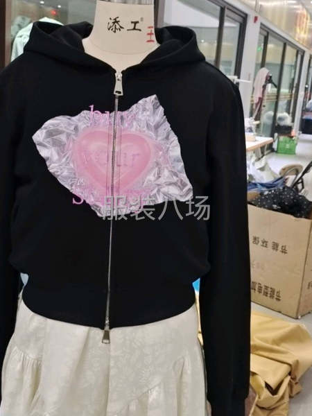 精品男女装加工-第8张图片