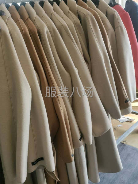 本廠專業(yè)皮毛一體丶雙面呢等服裝加工-第2張圖片