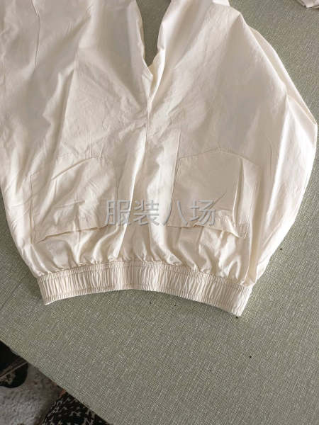 裤子衬衫棉衣-第1张图片