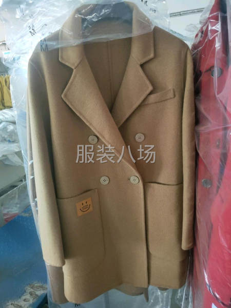 專業(yè)服裝加工廠、雙面呢、皮毛一體等各類服裝-第8張圖片