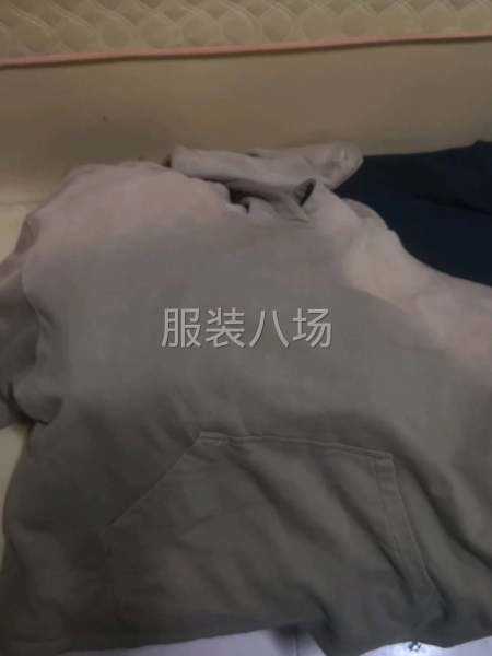 本厂以十三行卫衣为主，款式简单工价高。货源稳定-第1张图片