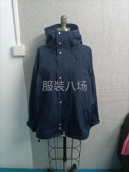 外单夹克外发300件，需要埋夹，现金结账！-第1张图片