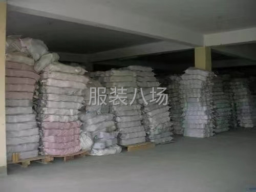 回收工厂库存纱线 外贸尾单毛线  各种花式毛线 纱线 纺织废-第6张图片