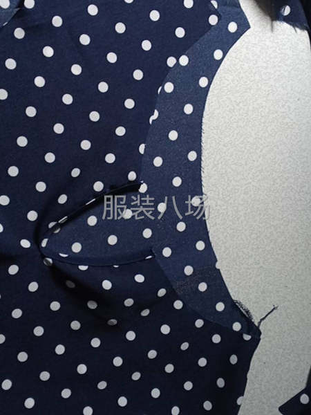 我是加工厂寻找长期合作的公司，主是跑量为主，简单款，单价合理-第3张图片