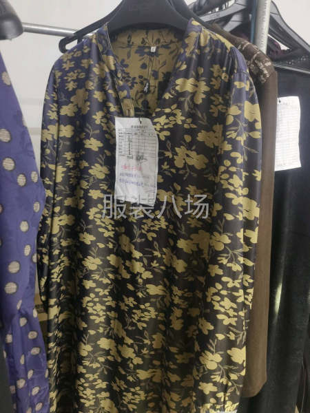 有小单外发100-300连衣裙-第2张图片