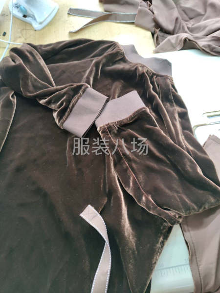 招整件车丝绒为主-第1张图片