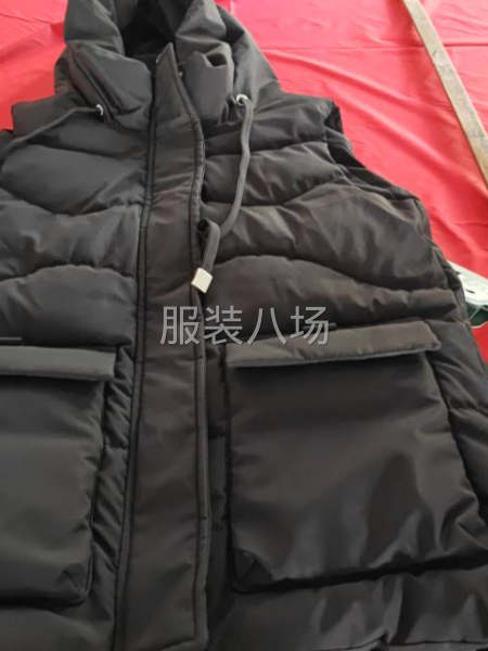 羽绒服车位，付工煮饭阿姨-第4张图片