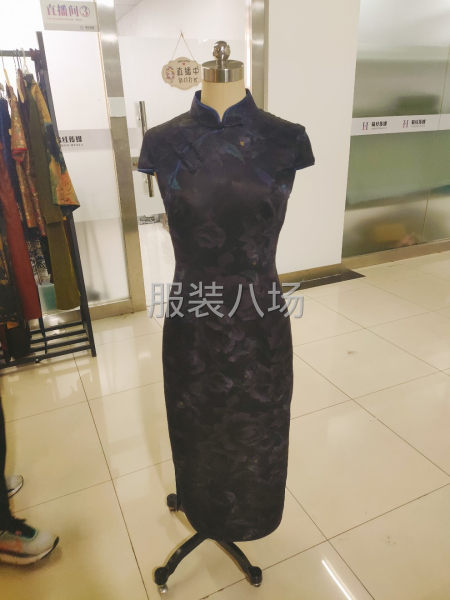 样衣房裁剪员-第1张图片