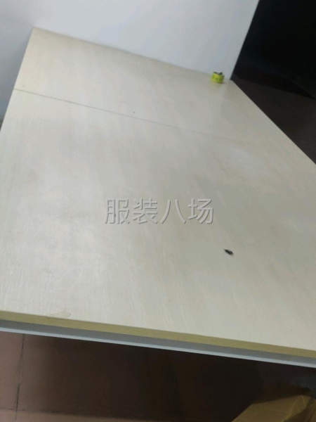 依凡服饰寻长期合作的客户（档口，公司单）-第2张图片