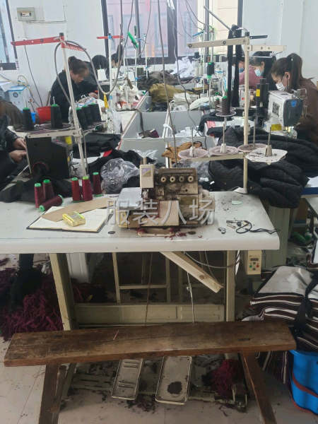 厂里常年做男女装！可以包裁包做！-第1张图片