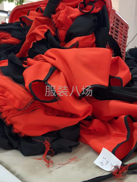 工廠現在單量多 常年訂單穩定 款式簡單 大量招工 工資每月按-第1張圖片