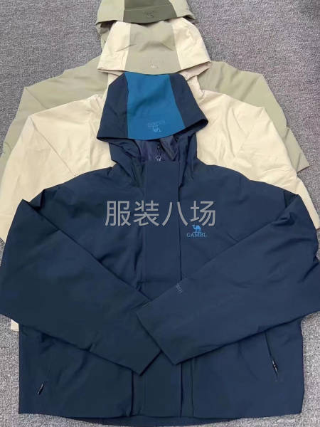 骆驼品牌冲锋衣-第4张图片