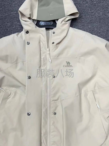 骆驼品牌冲锋衣-第5张图片