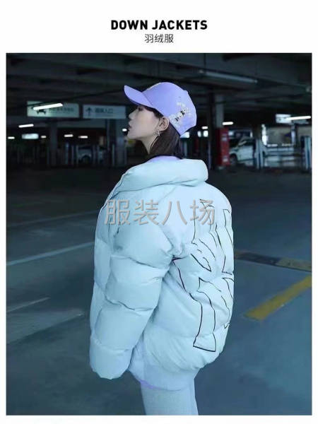 【男女装】 MLB羽绒服 整款两色 高品质正品支持扫码-第2张图片