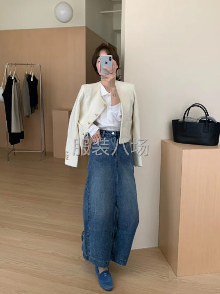 服装打包发货-第1张图片