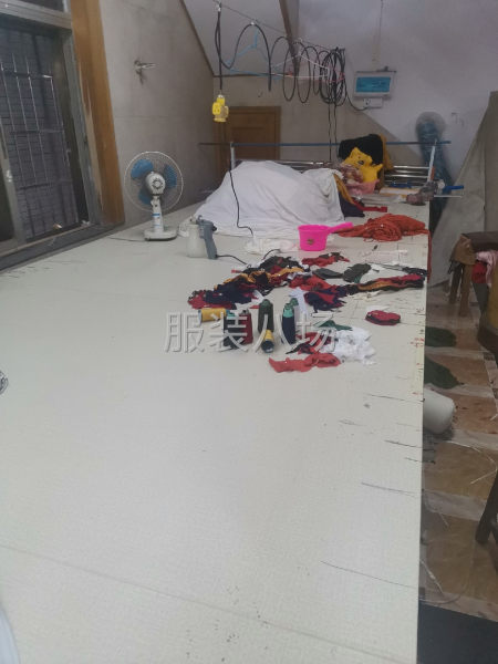 承接动漫服装，啤酒节服装，圣诞节服装来料加工，包工包料-第1张图片