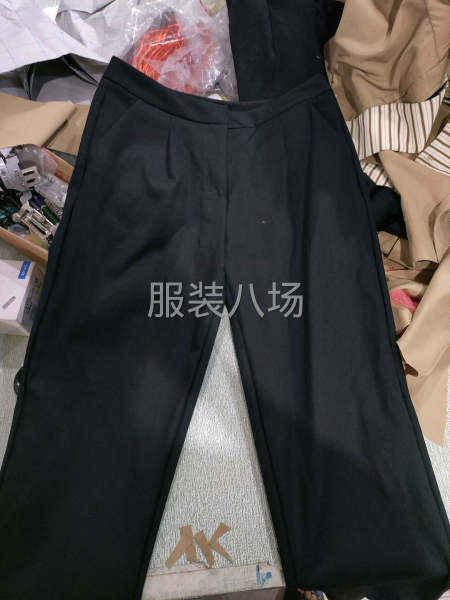 专业女装十几年-第2张图片