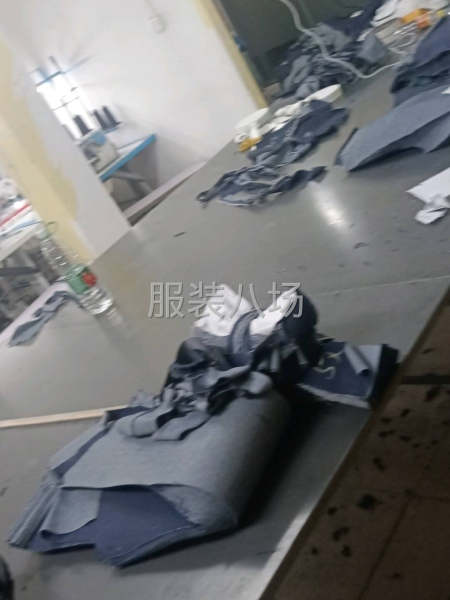生产中厂房转让，全新机器设备，裁床电剪一套-第1张图片
