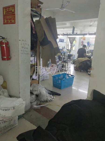 诚聘整件车位-第1张图片