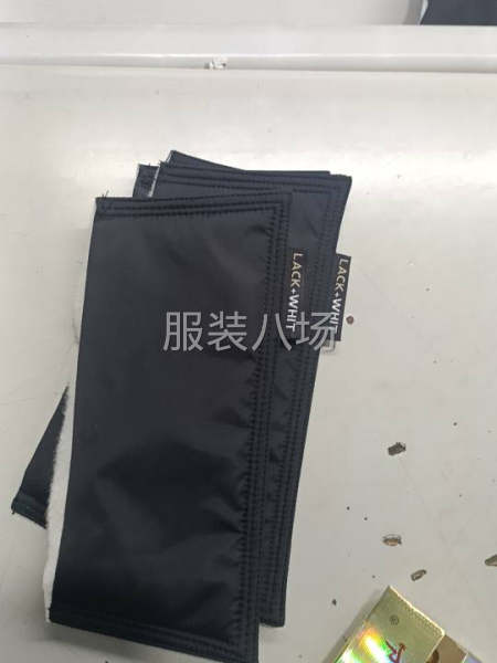 承接各种衣服，保质保量，欢迎各位大佬来电-第1张图片