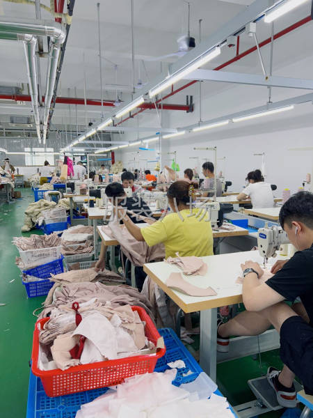 专业羽绒服生产厂-第2张图片