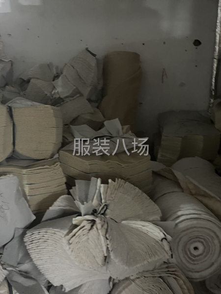 本厂，订单稳定常年生产女式外套夹克风衣简单机压棉衣！流水作业-第8张图片