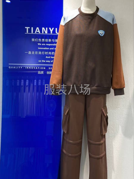 专业供应中大二批市场，和各大服装公司，针织面料，双纱，空气层-第8张图片