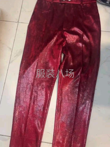 时装裤子外发，价格美丽，毛货勿扰，附近能做的联系-第1张图片