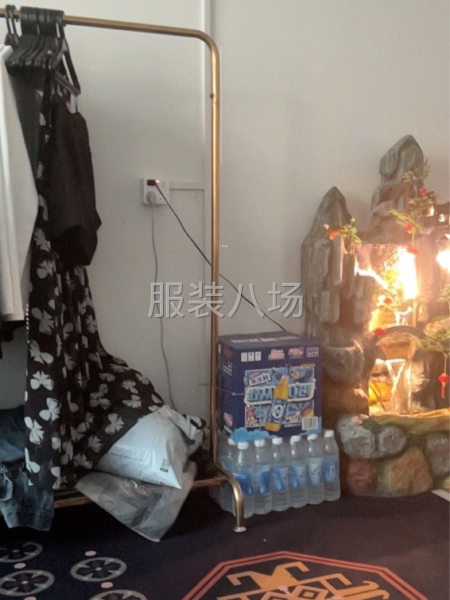 招专业做羽绒服    车位多名  要有质量意识  首单100-第1张图片