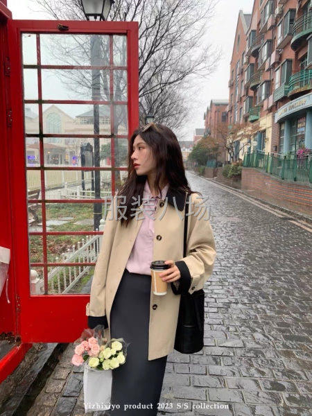 各种女装尾货批发连衣裙外套衬衣裤子-第1张图片