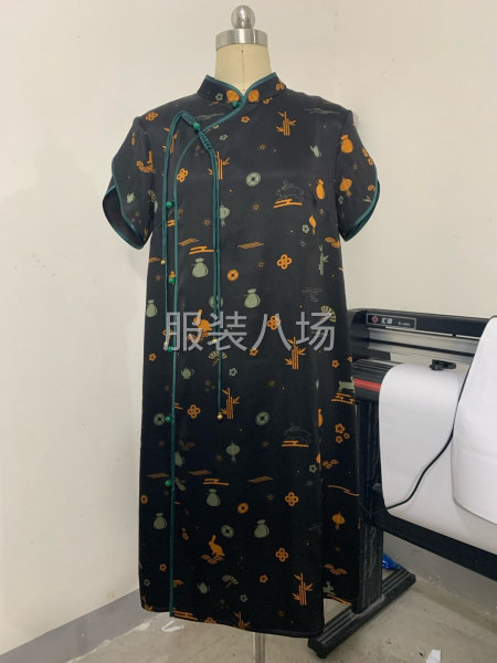 座標(biāo)：上海松江區(qū)！一件起服裝加工，加工衣服、衣服、衣服！-第1張圖片