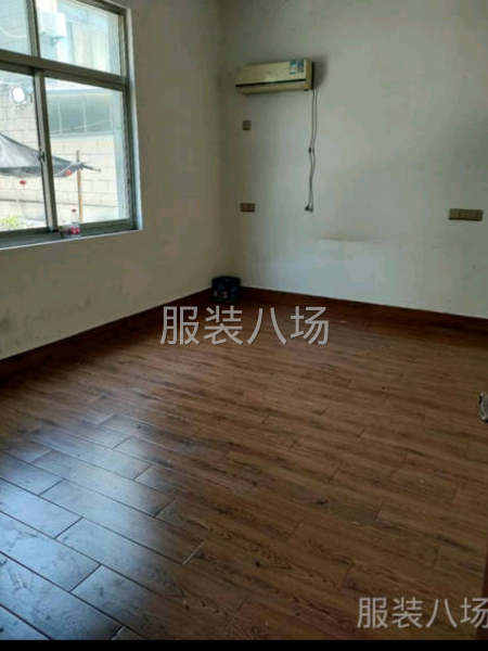 莫城和甸房屋出租，楼上住房，楼下独立车间-第1张图片