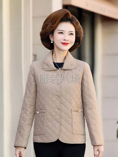 简单款三合一女棉衣-第1张图片