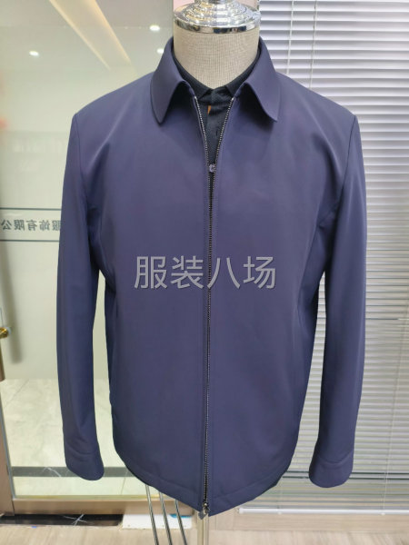 精品男女装，茄克，大衣，羽绒服加工-第4张图片
