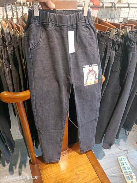 中大童牛仔裤，清货便宜-第3张图片