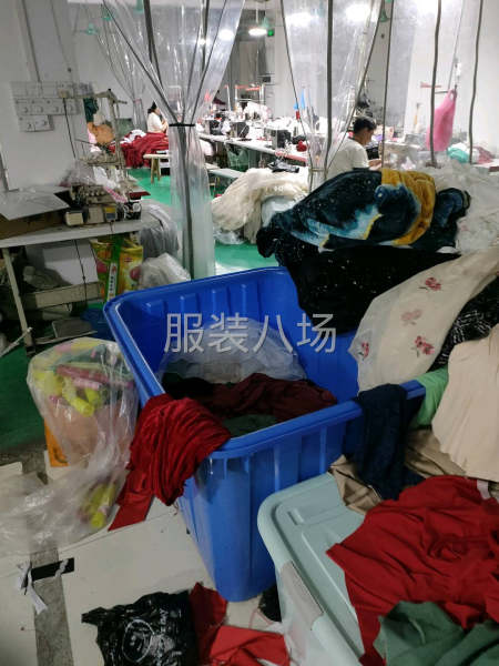 女装系例，连衣裙，西装，汉服，针织，T恤-第2张图片