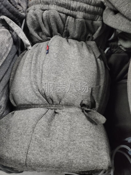 厂家直批灯芯绒加绒卫裤-第4张图片