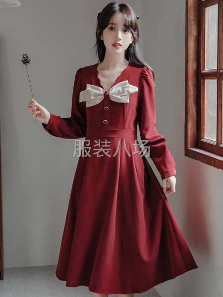 全新汉派品牌连衣裙，一手货源批发。-第3张图片