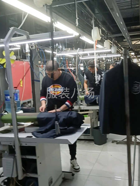 承接服装加工-第1张图片