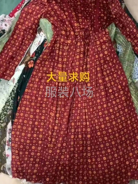 高价回收尾货，布料衣服辅料花边拉链-第3张图片