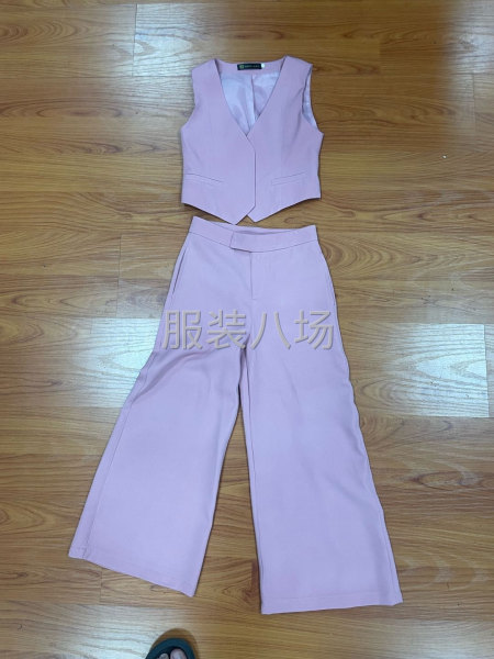 500件女装/童装/衬衫/夹克风衣/休闲裤外发-第2张图片