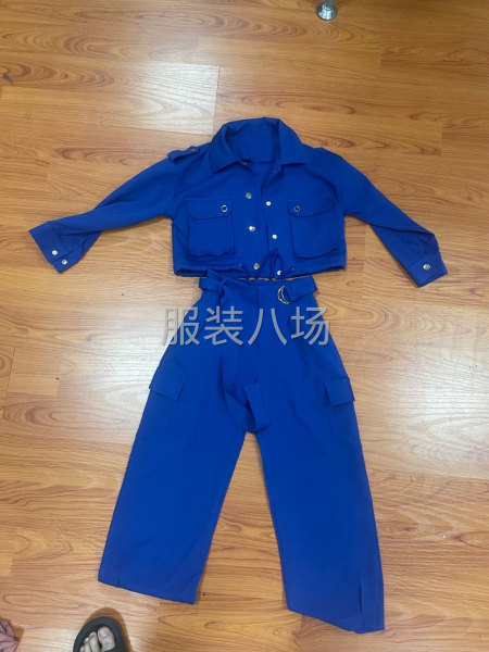 500件女装/童装/衬衫/夹克风衣/休闲裤外发-第1张图片