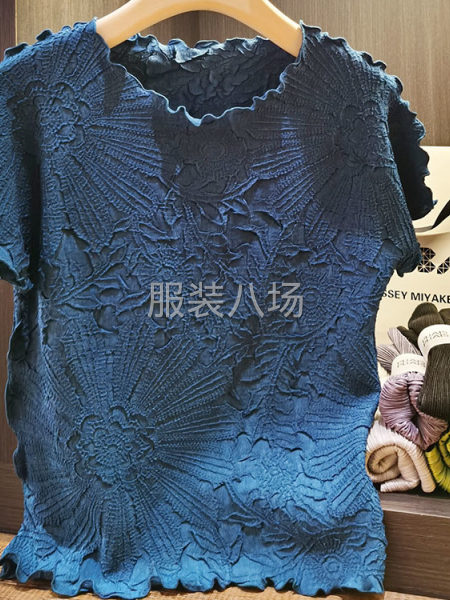 专做褶皱裙子，裤子-第1张图片