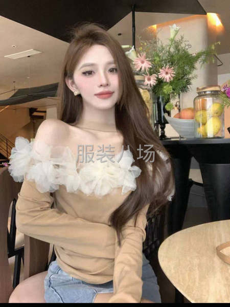 针织打底衫-第1张图片