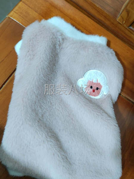 大量纯缝宠物衣，找加工厂合作，一个款可以直接做到快递放假。-第1张图片