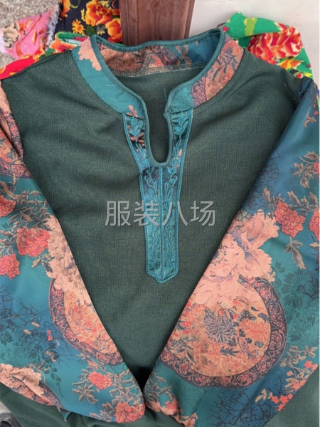 承接针织衫卫衣，各类服装加工！-第1张图片