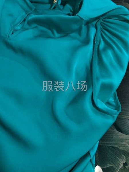 现在做真丝衬衣，单款150件左右，也有300件的款-第1张图片