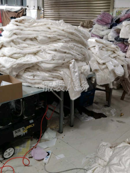 市场羽绒服爆款做到过年-第7张图片